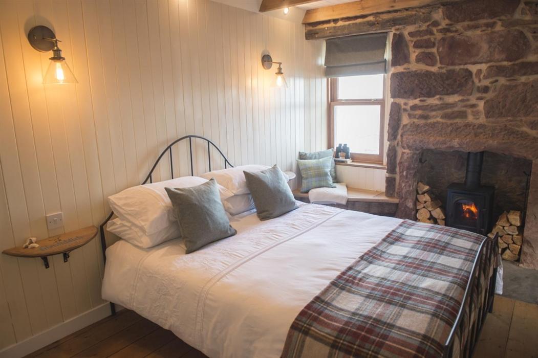 Вилла The Wee House Pennan Экстерьер фото